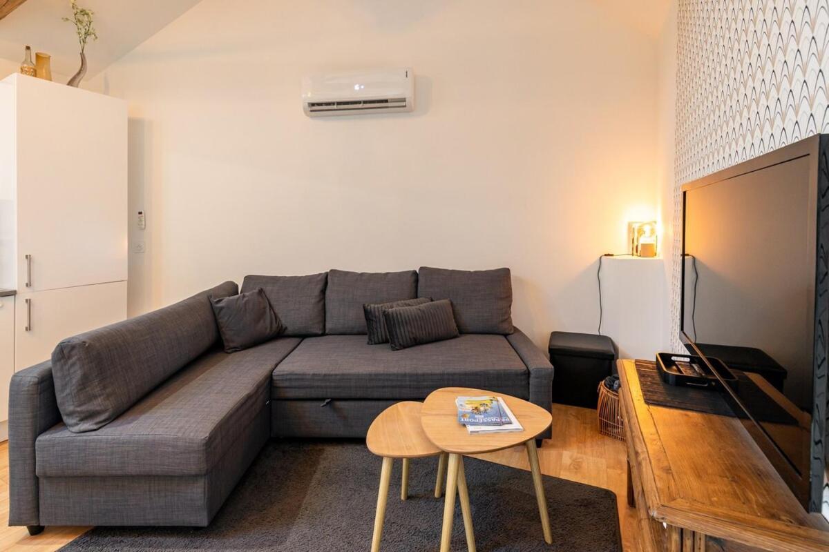 Gite Studio 4 A 6 Personnes Doué-la-Fontaine Exterior foto